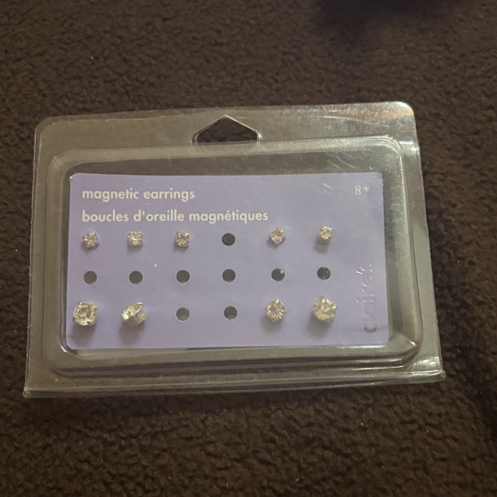 Claire’s sparkly Silver Magnetic Earrings Set of 9
